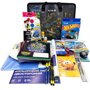 Набори першокласника для дітей переселенців!