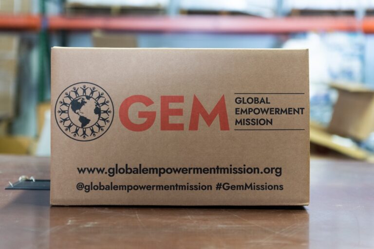 Продуктові набори для ВПО від БФ “Global Empowerment Mission Ukraine”