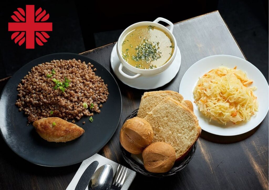 Реєстрація на гарячі обіди для ВПО від Карітас Спес